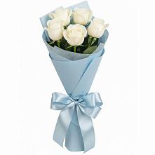 Букет 5 Белых роз Проуд в Кузнецах