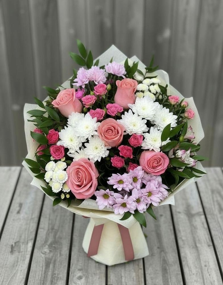 Букет цветов из: Альстромерии, Гвоздики, Розы и Хризантемы в Кузнецах