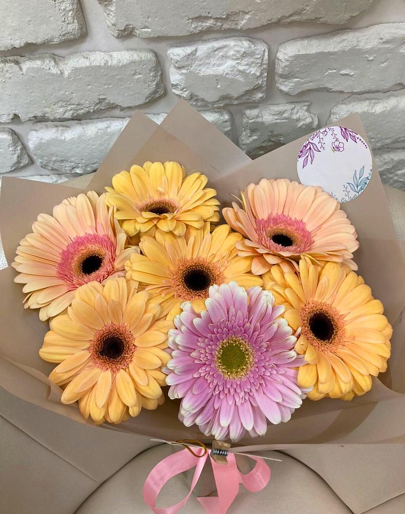 Букет цветов из: Герберы в Кузнецах