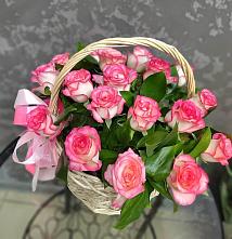 Цветочная композиция из Розы в корзине в Кузнецах