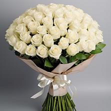 Букет 101 беля роза Белоснежка в Кузнецах