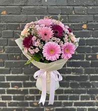 Букет цветов из:  Герберы и Хризантемы в Кузнецах