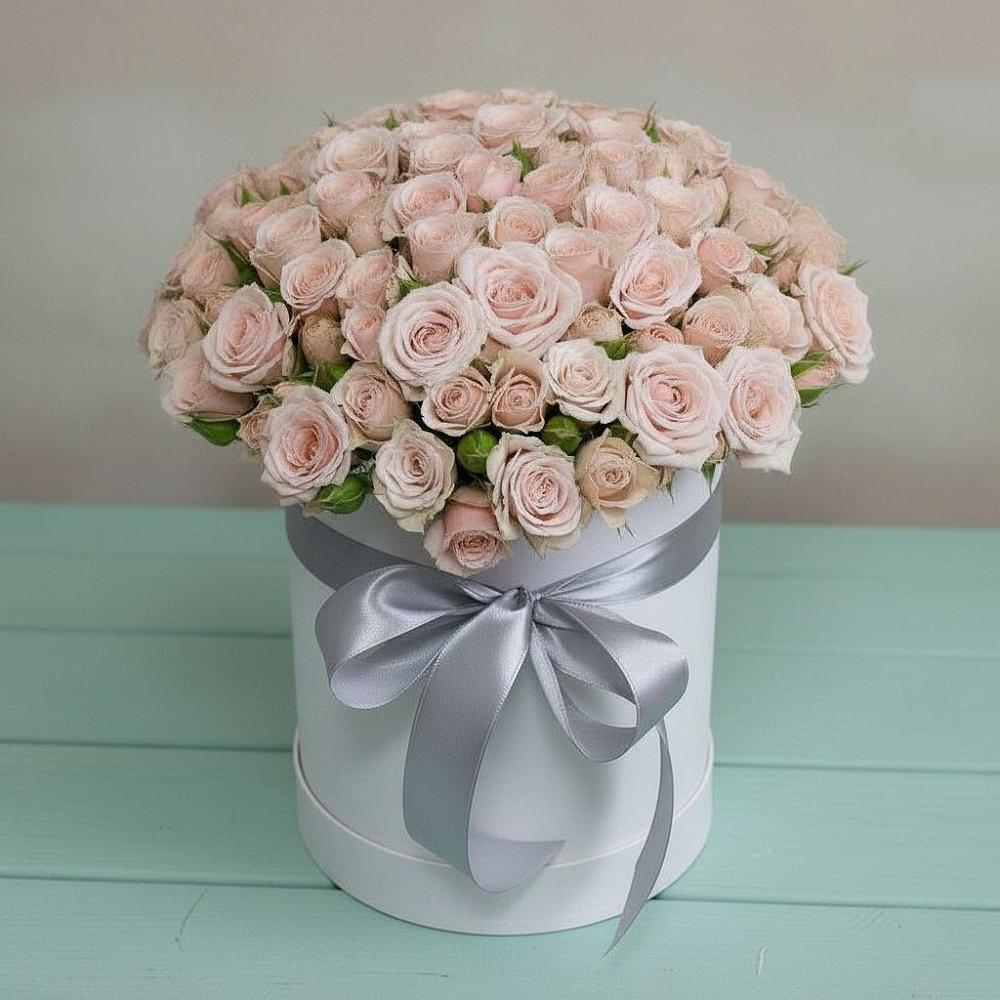 Цветочная композиция из Розы в шляпной коробке в Кузнецах